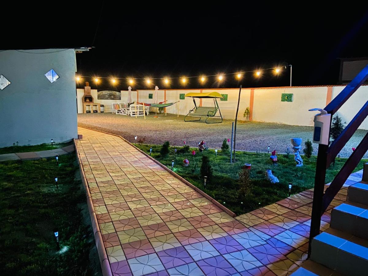 Hotel Casa Irina 2Mai Două Mai Exterior foto