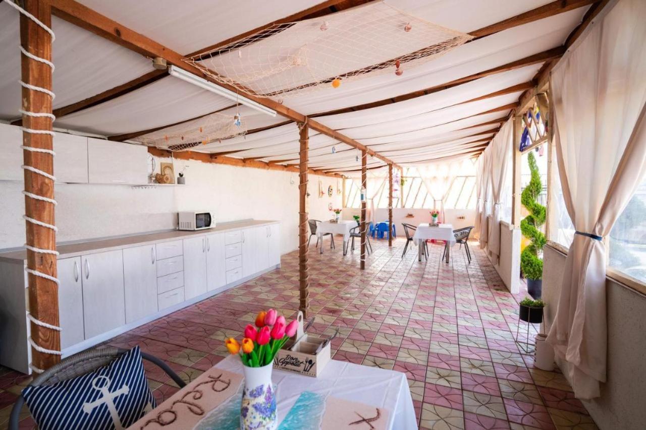 Hotel Casa Irina 2Mai Două Mai Exterior foto